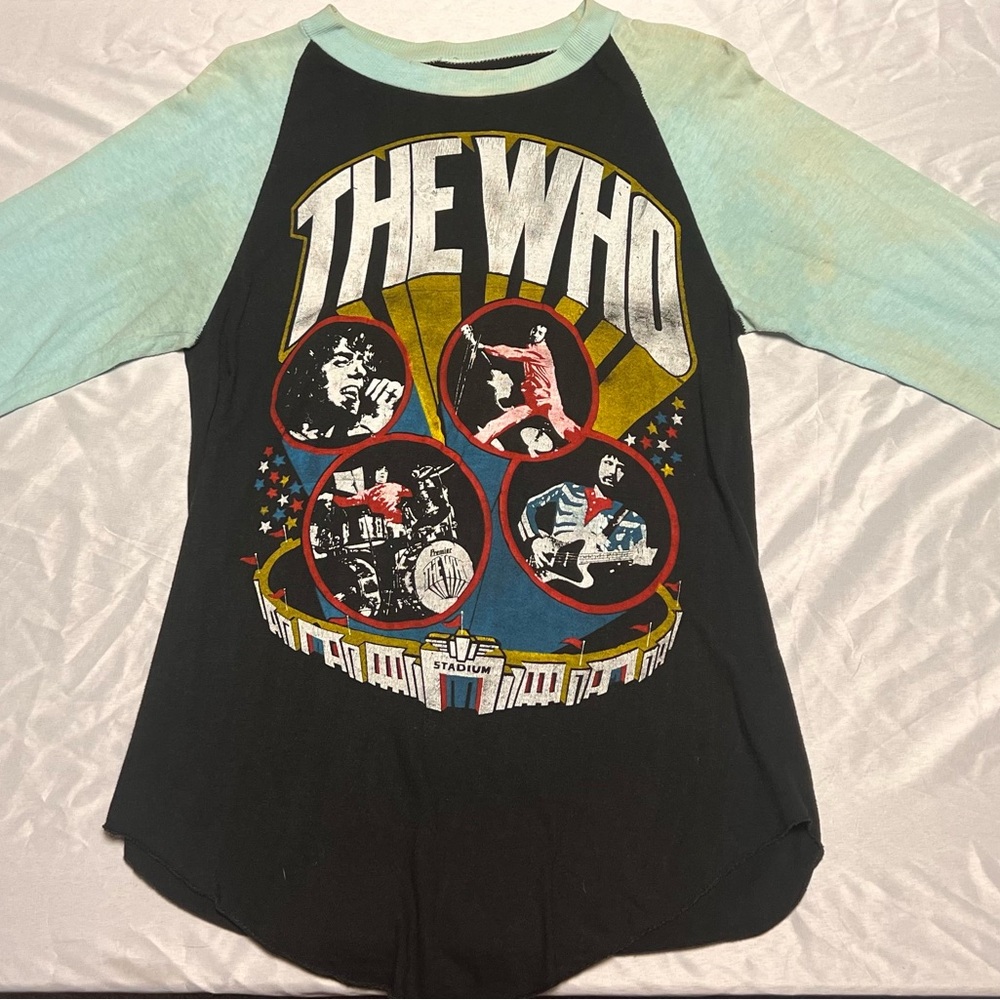 1982 Vintage The Who Tour Single Stitch Long Sleeve Concert Shirt